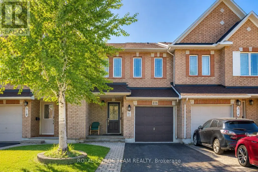 316 Bryarton Street, Ottawa