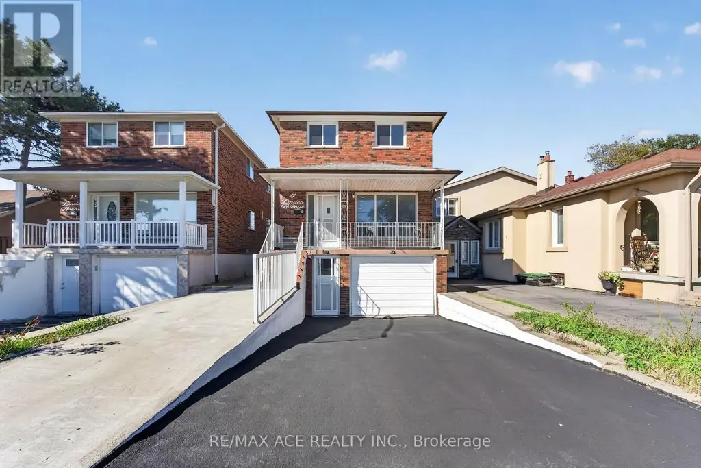 4 Linden Avenue, Toronto (Kennedy Park)