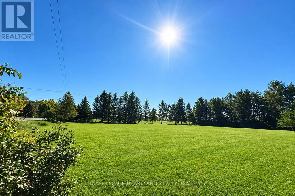 72111 Bluewater Highway, Bluewater (Hay)