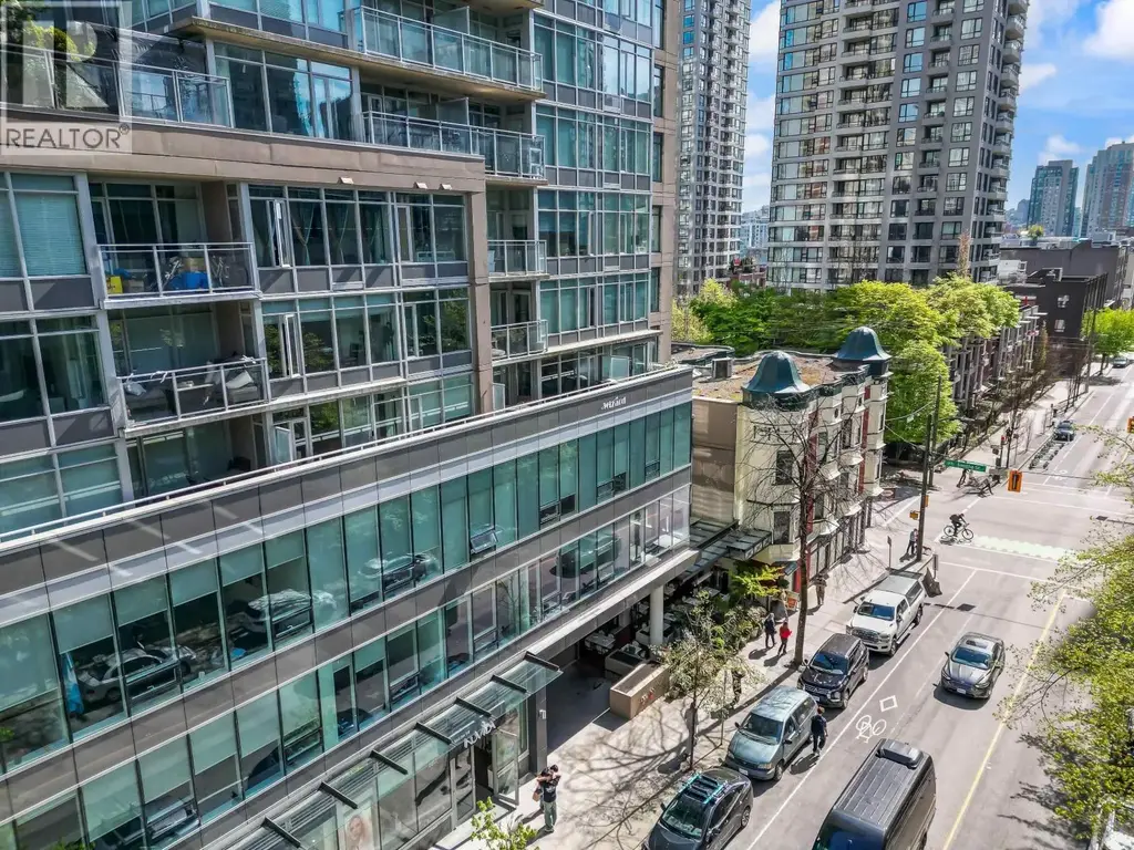 708 888 Homer Street, Vancouver