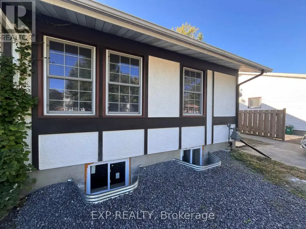 1381 Leigh Crescent, Ottawa