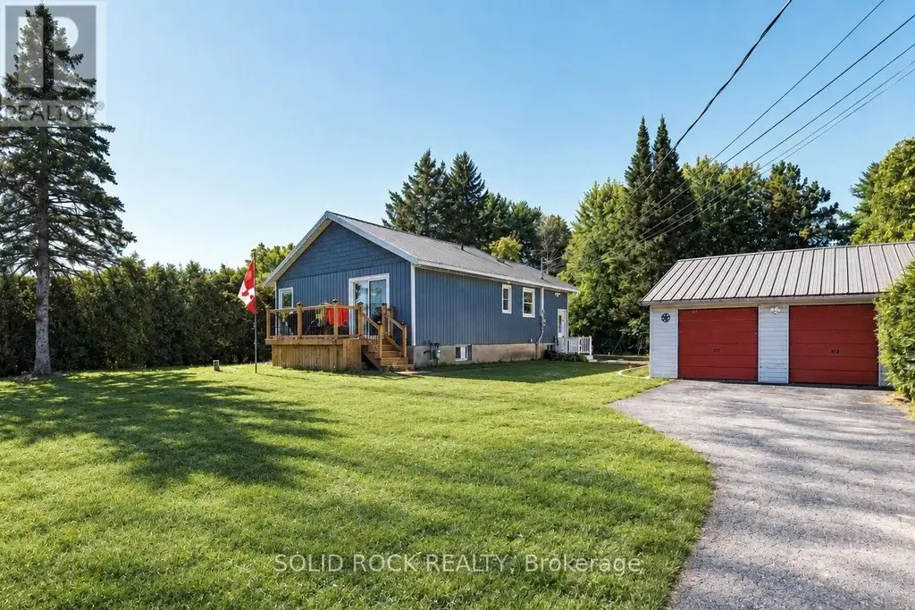 3240 Elizabeth Street, Ottawa