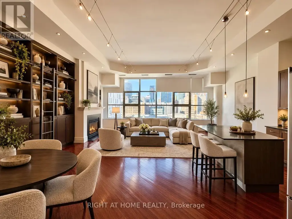 808 - 155 Dalhousie Street, Toronto (Church-Yonge Corridor)