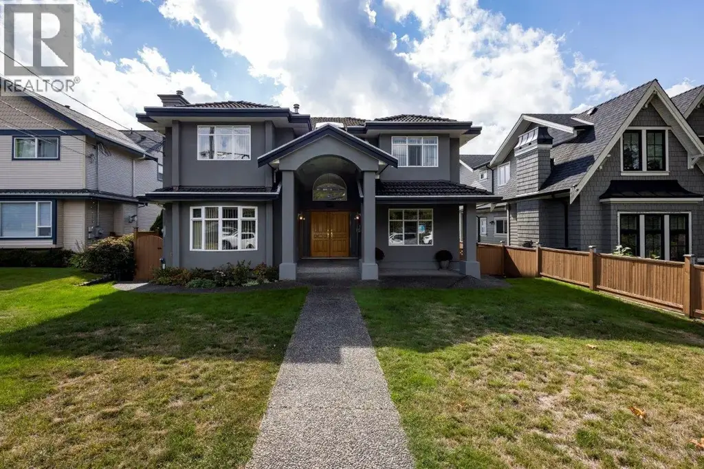 449 E 16th Street, North Vancouver