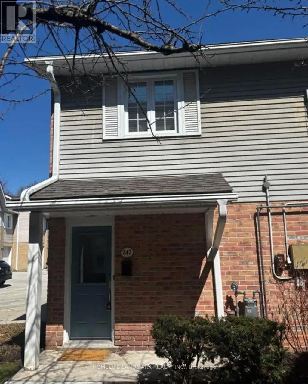 242 - 2110 Cleaver Avenue, Burlington (Headon)