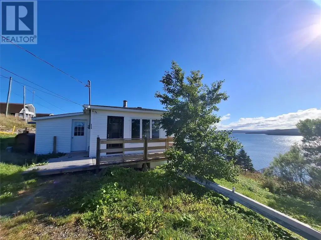 1 Hillside Avenue, Port Saunders