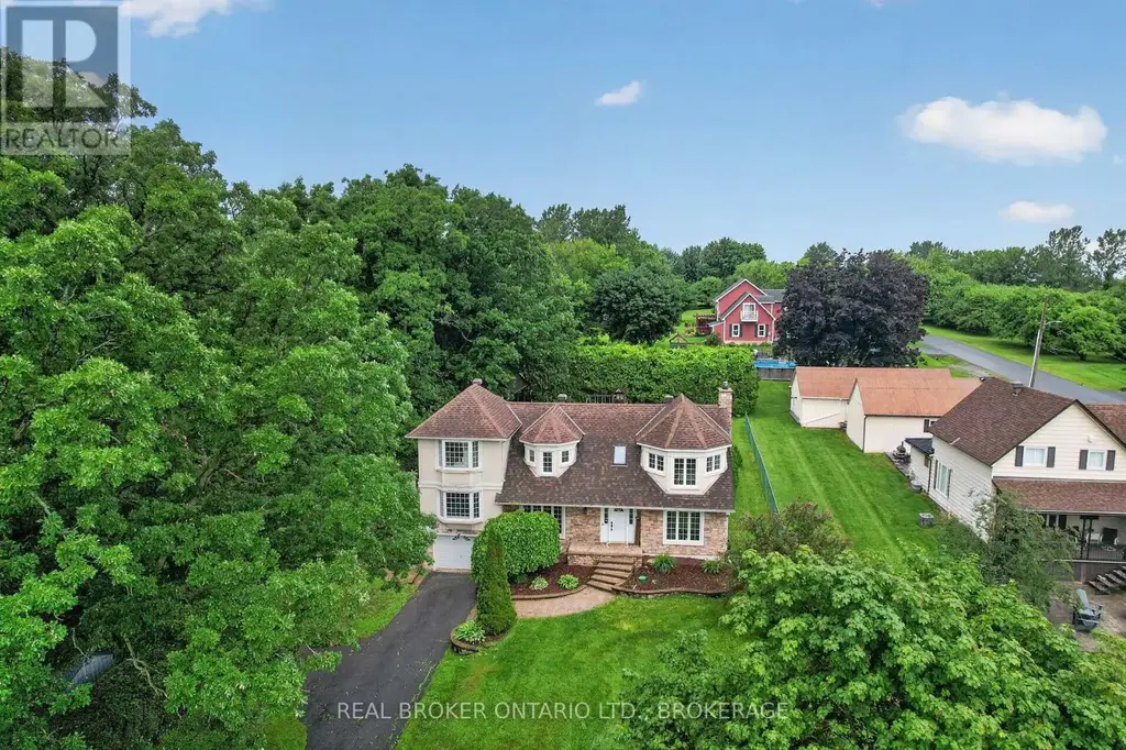 18445 Anderson Drive, South Glengarry