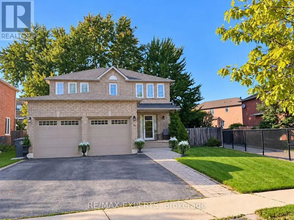 31 Esposito Drive, Caledon (Bolton East)