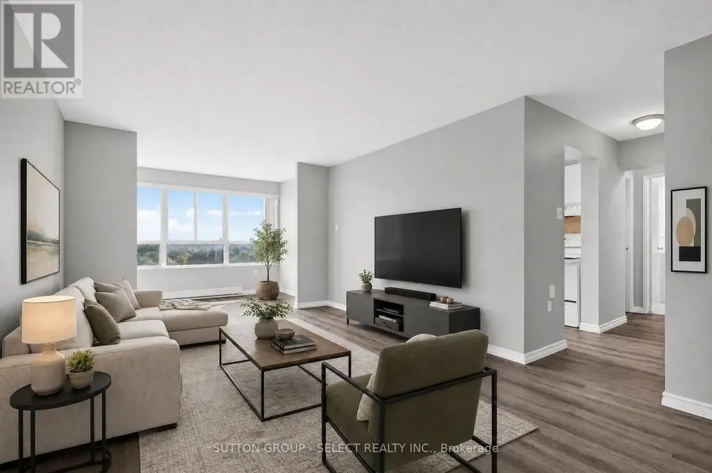 612 - 600 Grenfell Drive, London North (North C)