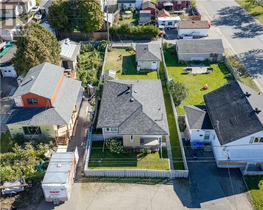 36 Kelly Street, Capreol