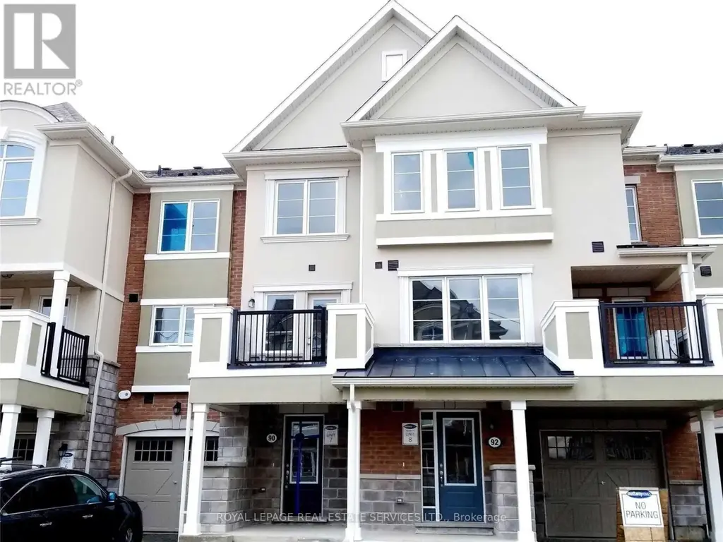 90 Howe Street, Toronto (Clairlea-Birchmount)