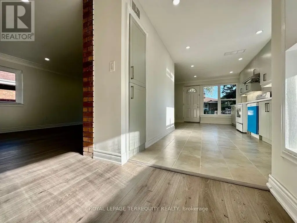 Main Level - 21 Janet Boulevard, Toronto (Wexford-Maryvale)