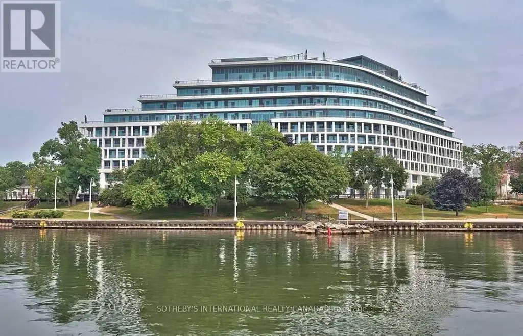 624 - 11 Bronte Road, Oakville (BR Bronte)