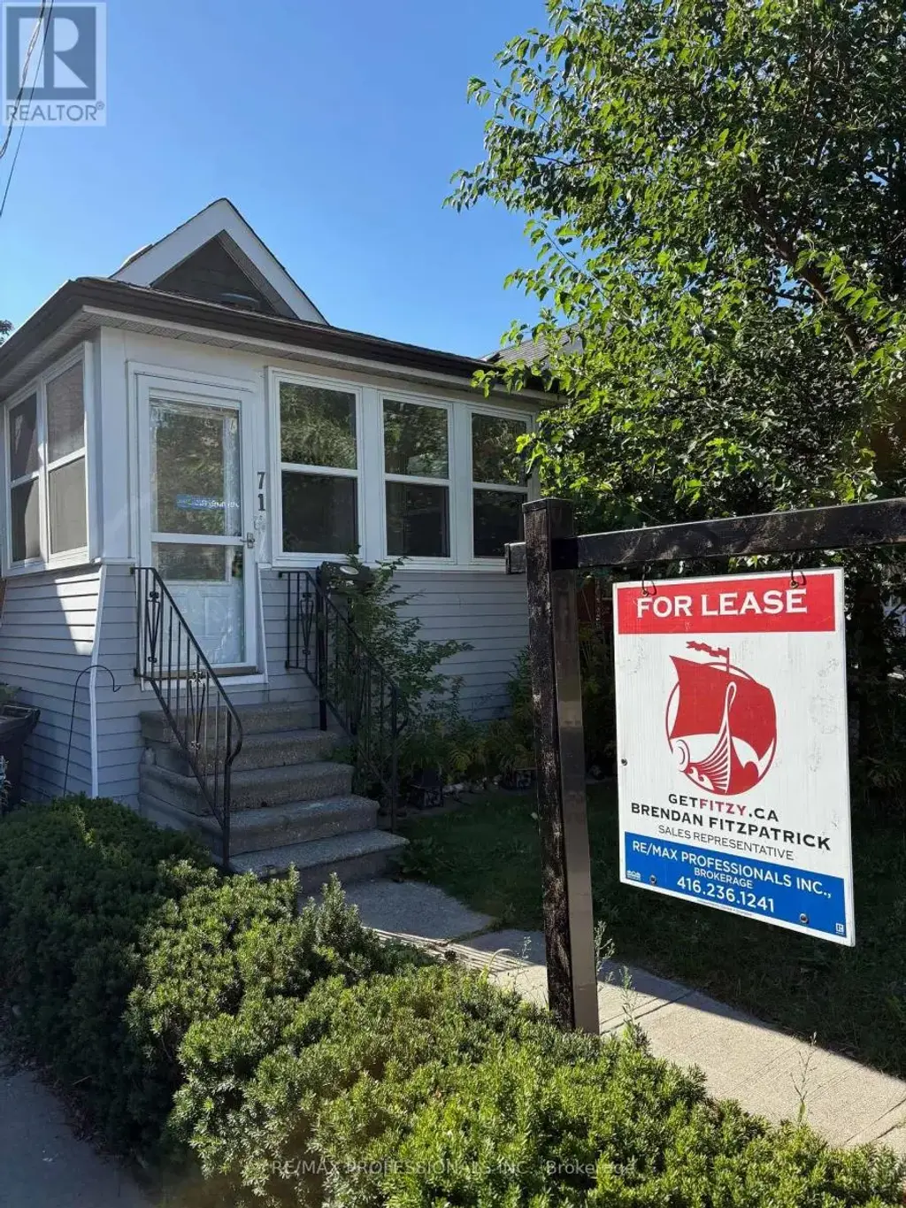 71 Bernice Crescent, Toronto (Rockcliffe-Smythe)