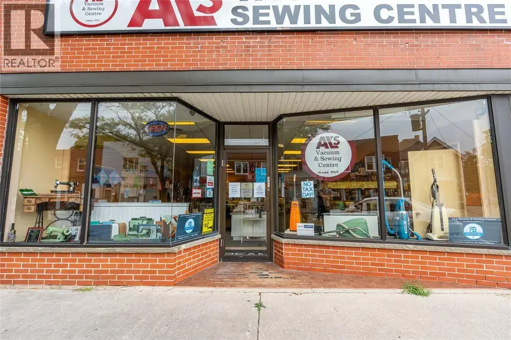 110 Mitton Street South, Sarnia