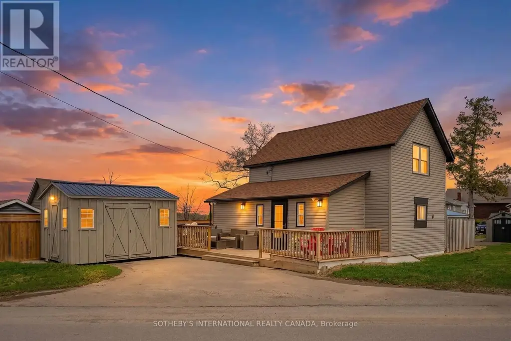 42 Pavillion Road, Kawartha Lakes (Verulam)