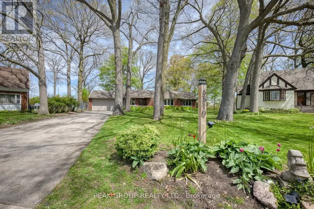 5510 Woodland Boulevard, Niagara Falls (Hospital)