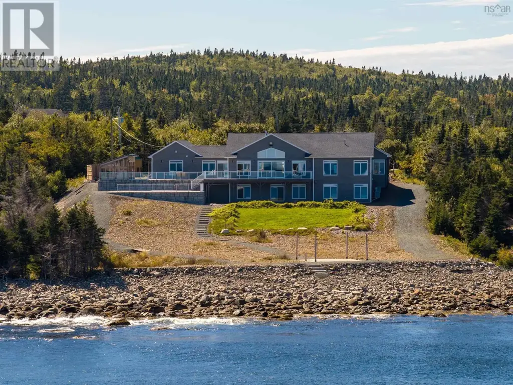 458 Ketch Harbour Road, Bear Cove