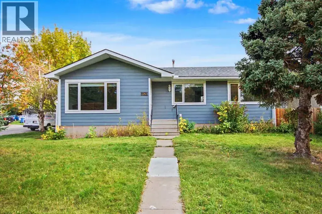 2202 35 Street Se, Calgary