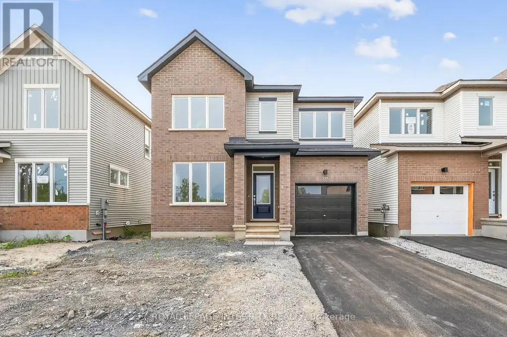 335 Les Emmerson Drive, Ottawa