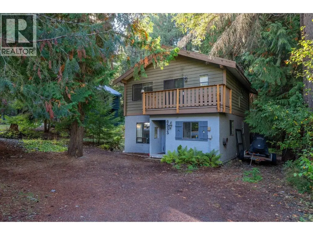 6533 Balsam Way, Whistler