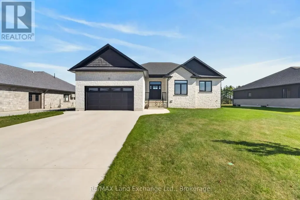 48 Mctavish Crescent, Huron-Kinloss