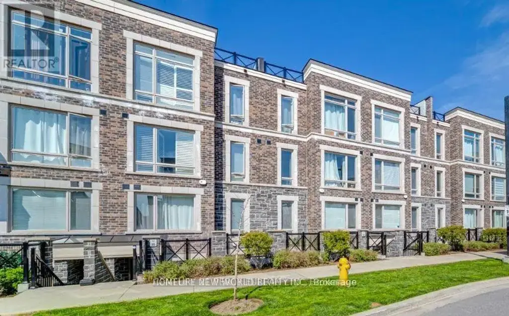 109 - 2 Dunsheath Way, Markham (Cornell)
