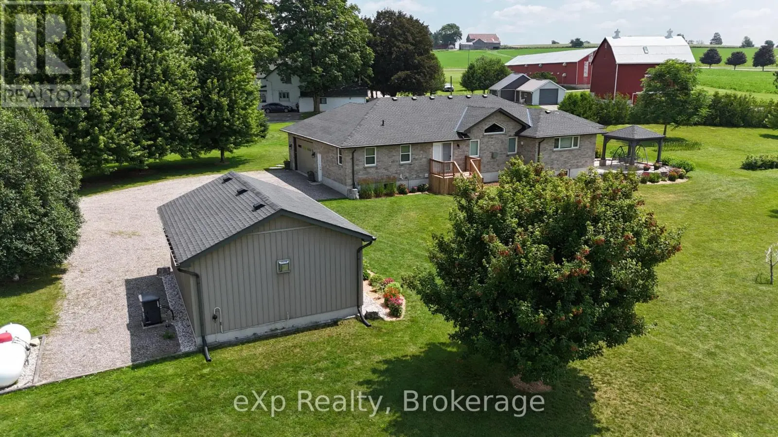 207 Edmund Street, West Grey