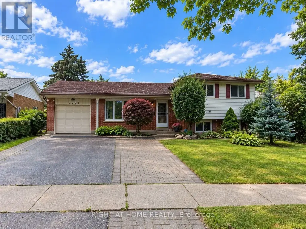 Upper - 2201 Bridge Road, Oakville (WO West)