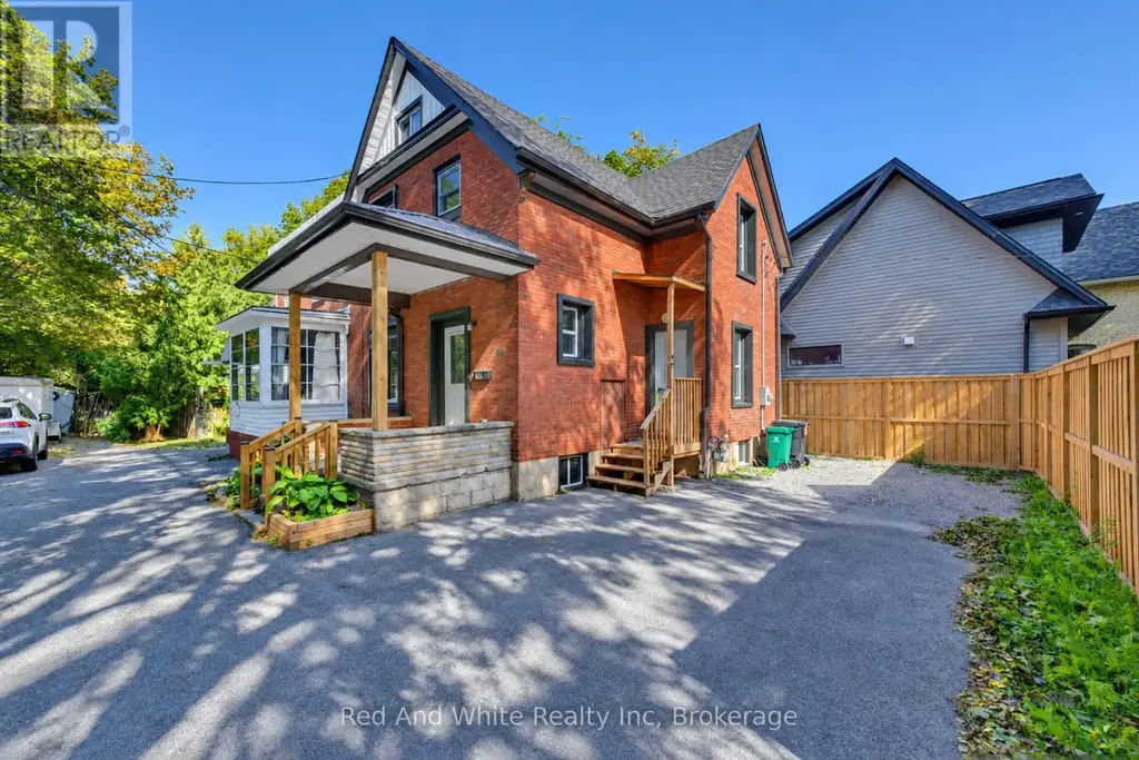 18 Miehm Place, Kitchener