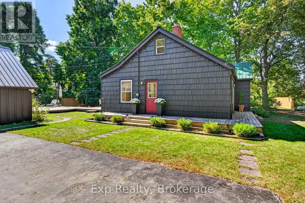 10 - 22625 Loyalist Parkway, Quinte West (Murray Ward)