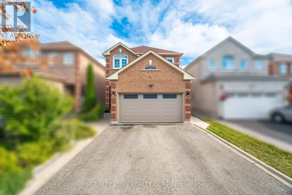 77 Arthurs Crescent, Brampton (Fletcher's West)