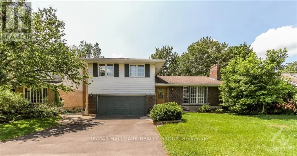570 Duff Crescent, Ottawa