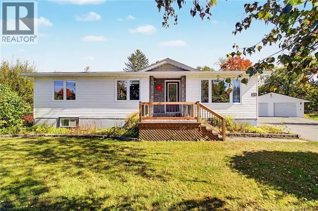 23 Springwater Court, Island View