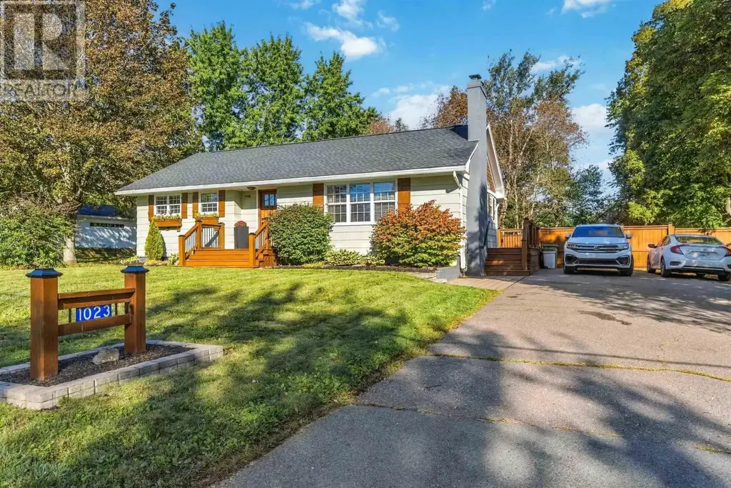 1023 High Street, Port Williams