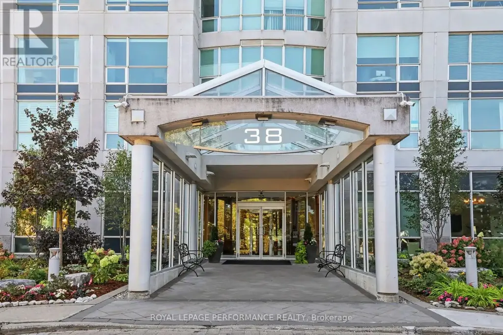 505 - 38 Metropole Private, Ottawa