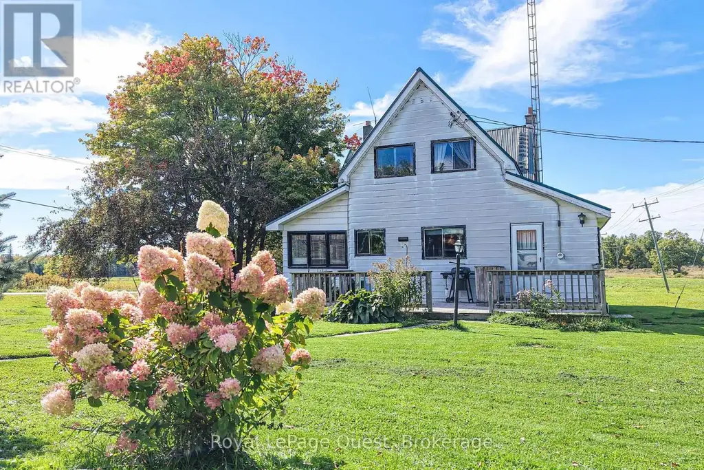 2750 Fairgrounds Road, Ramara
