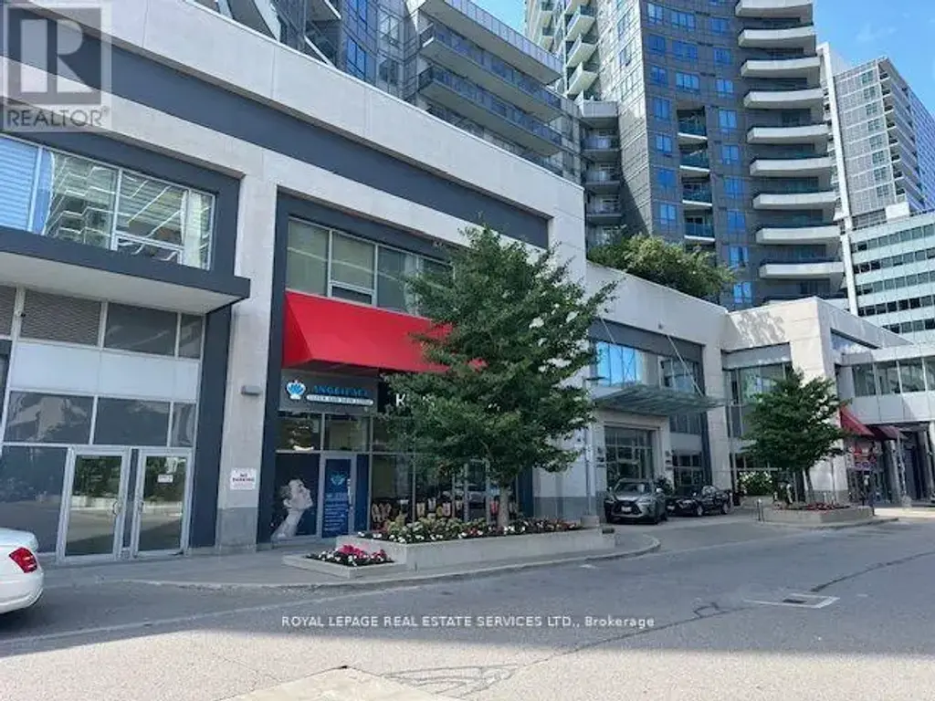 102 - 7163 Yonge Street, Markham (Grandview)