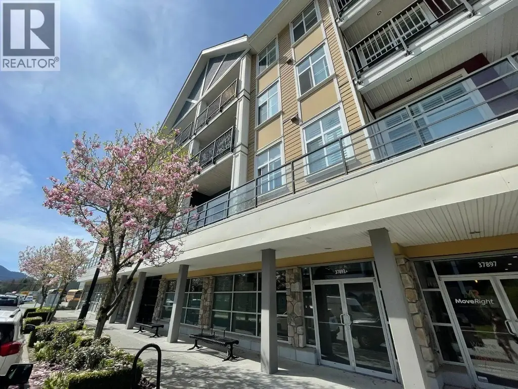 37893 Second Avenue, Squamish