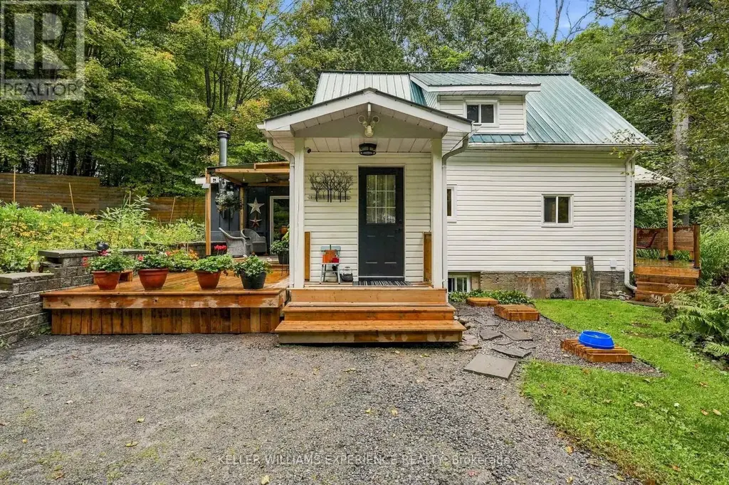 643 North Mary Lake Road, Huntsville (Brunel)
