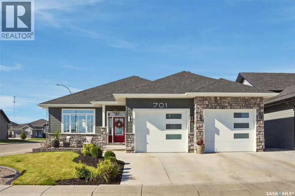 701 Casper Crescent, Warman