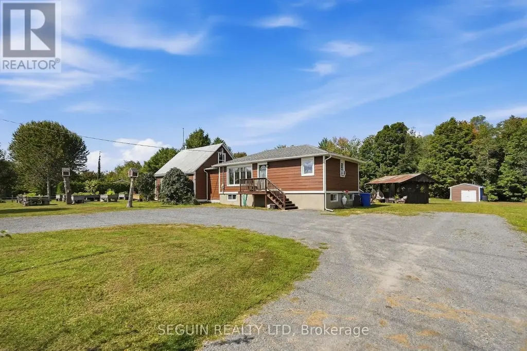 389 Concession 7 Road, Alfred and Plantagenet