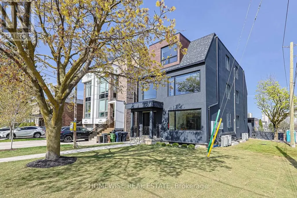 3 - 159 Locksley Avenue, Toronto (Briar Hill-Belgravia)