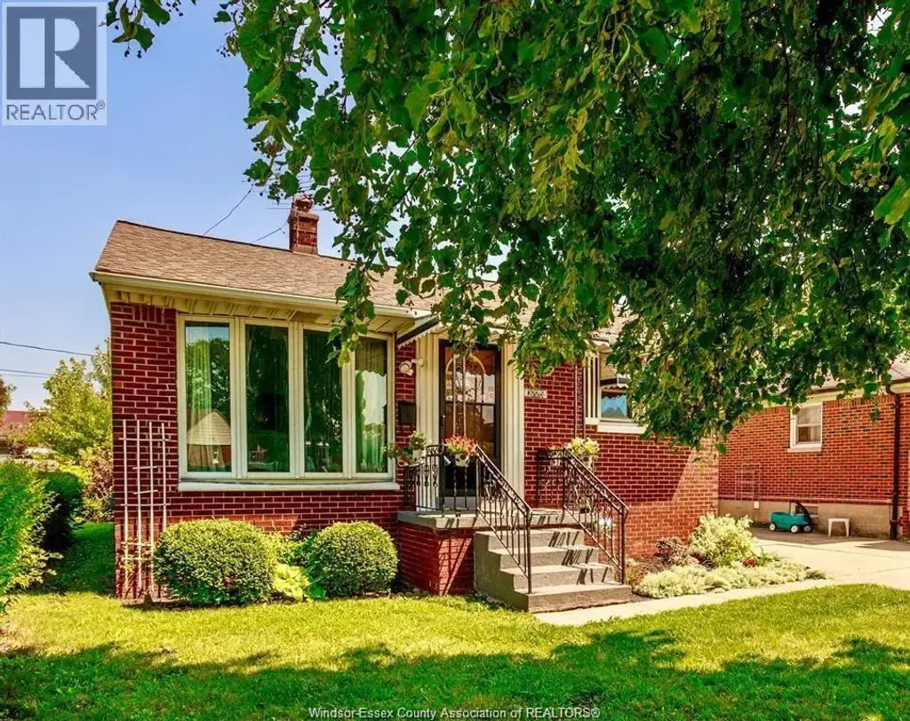 3775 Myrtle, Windsor