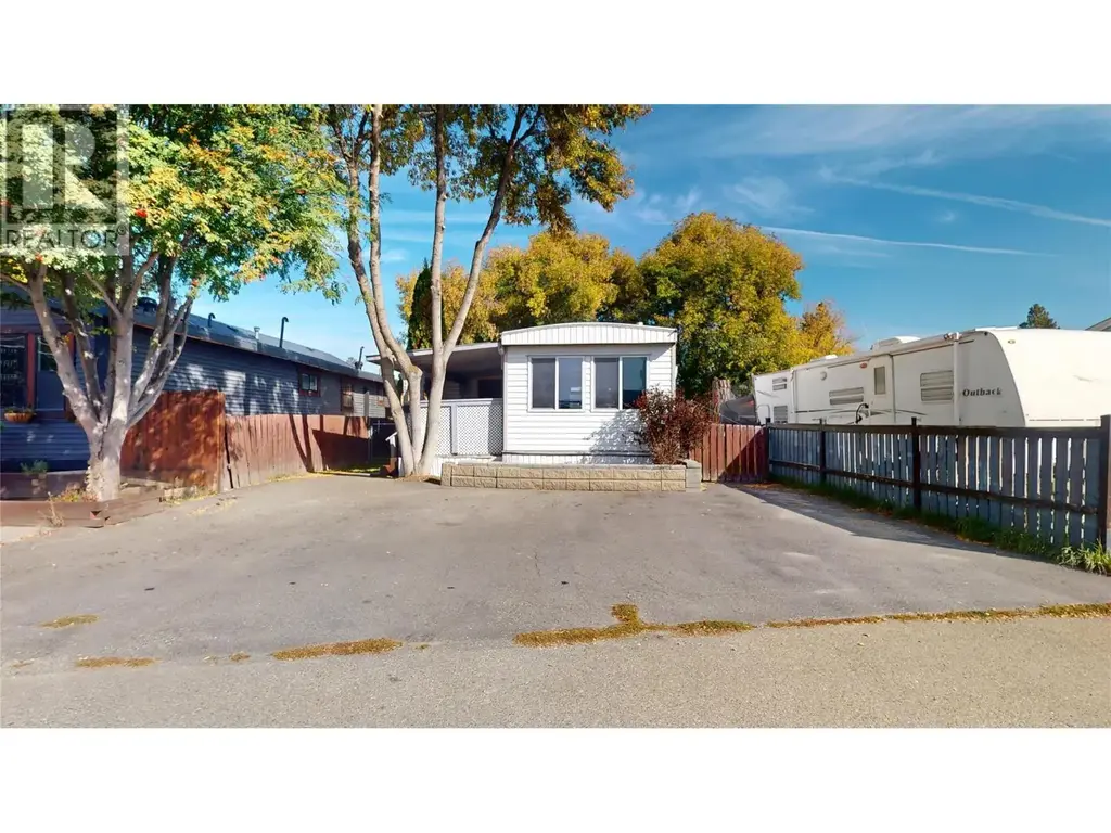 724 Innes Avenue S Unit# 28, Cranbrook