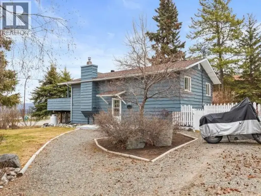 40 Oak Street, Whitehorse