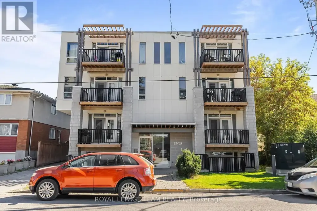 301 - 1308 Thames Street, Ottawa