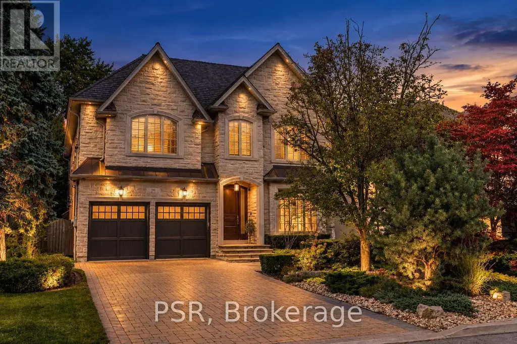 94 Munro Boulevard, Toronto (St. Andrew-Windfields)
