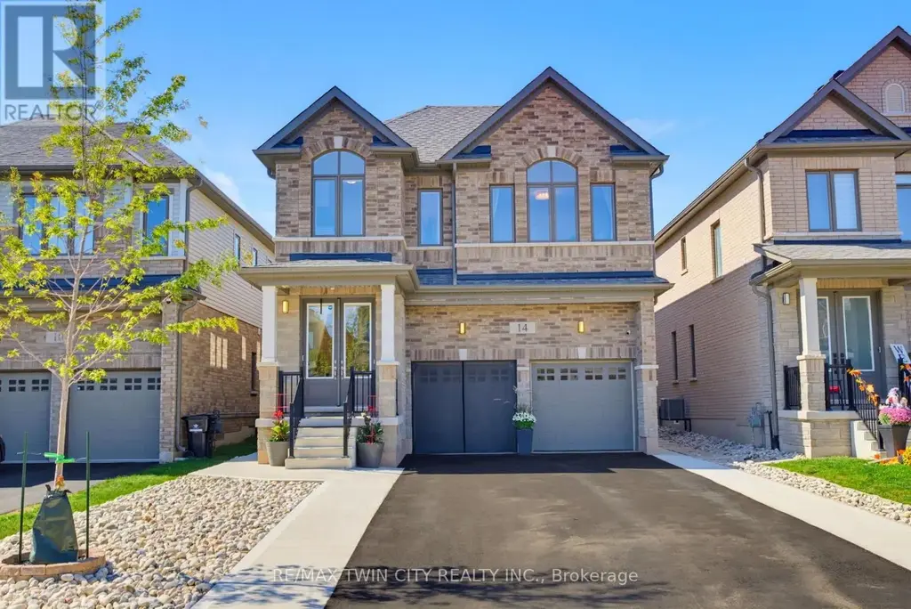 14 Rustic Oak Trail, North Dumfries