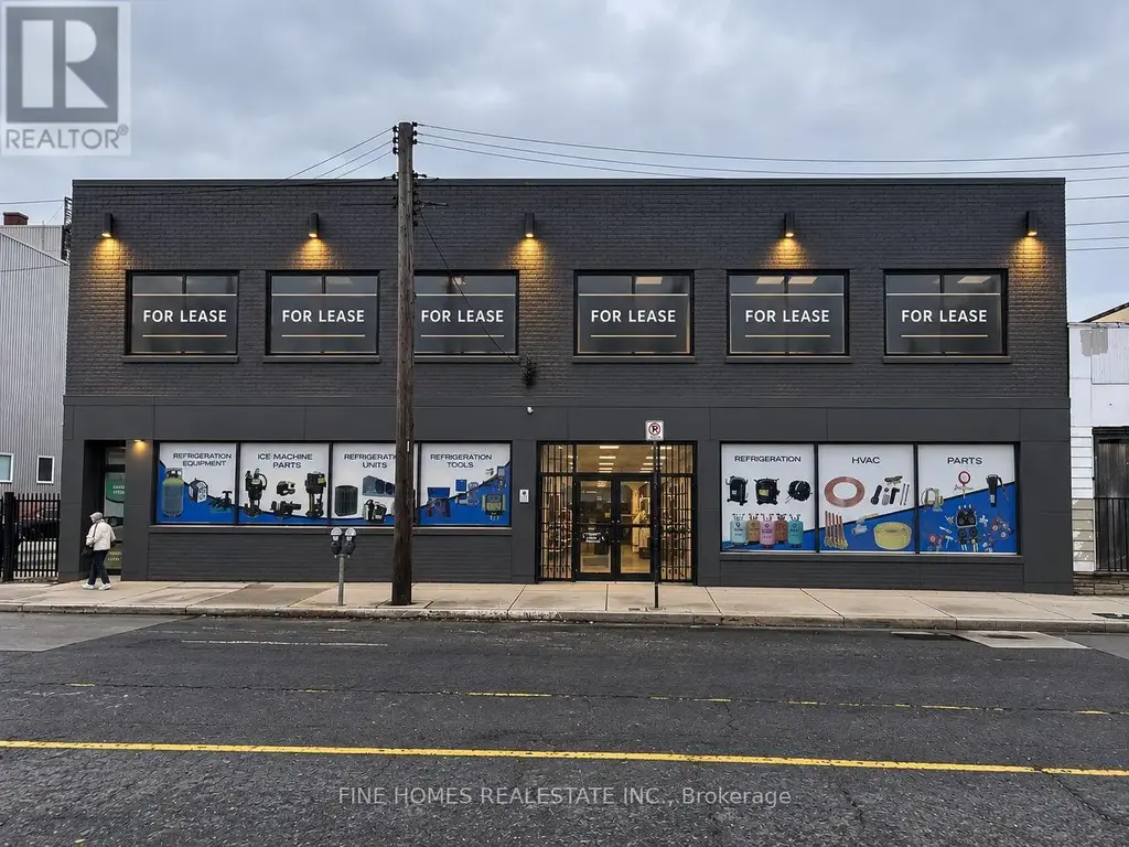 Upper - 1055 Barton Street E, Hamilton (Crown Point)